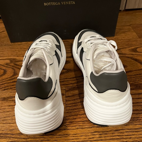 Bottega Veneta Speedster Sneakers - Picture 8 of 12